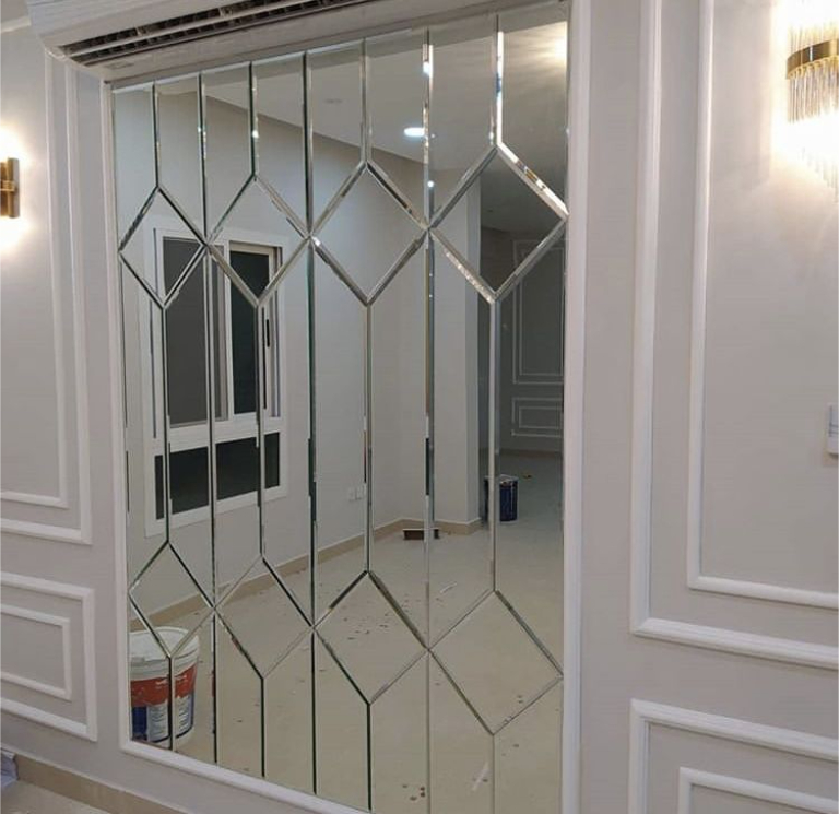 gương bỉ phòng tắm hiện đại