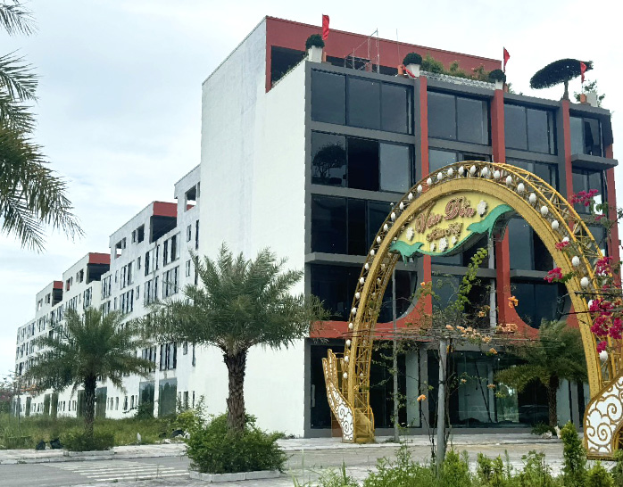 building 4 80
