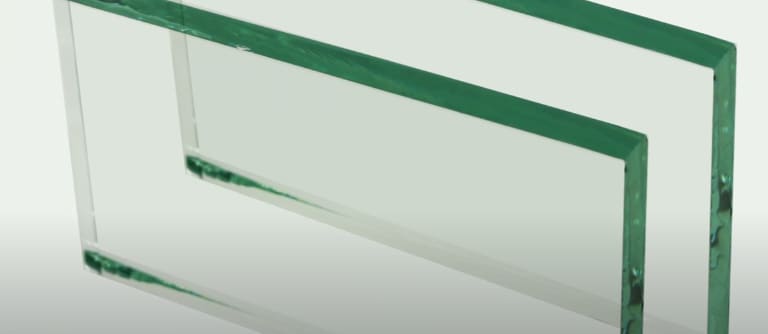 Cách phân biệt kính cường lực và kính thường tránh mua phải hàng giả 1 phân biệt kính cường lực và kính thường