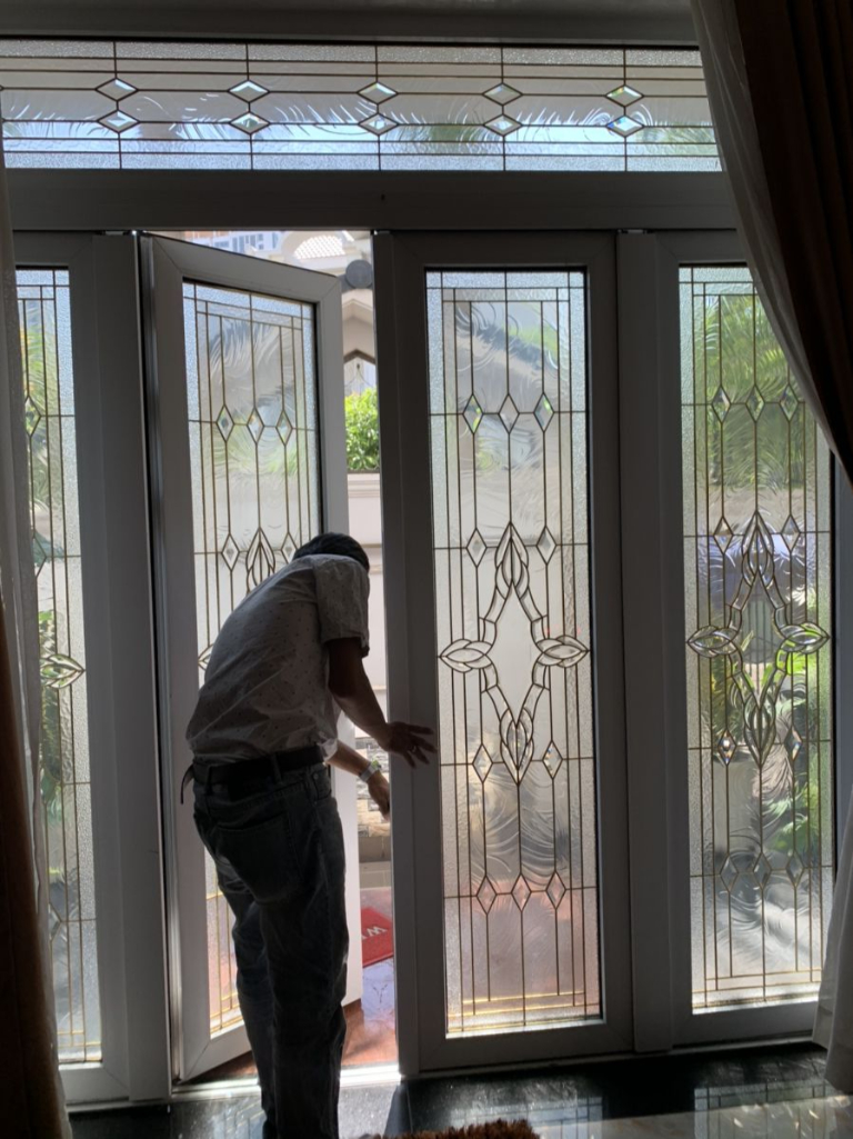 đại lý kính hoa văn giá tốt