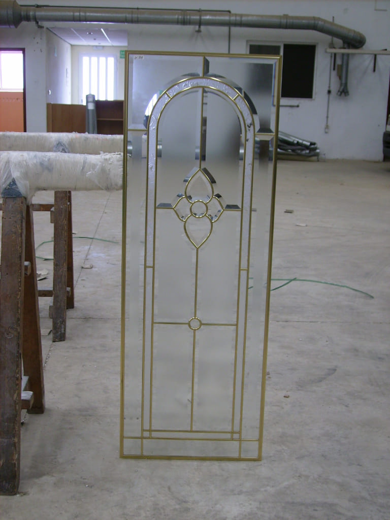 Báo Giá 9 Mẫu Vách Kính Cường Lực Hoa Văn Sinh Động, Độc Đáo 4 vách kính cường lực hoa văn phòng tắm