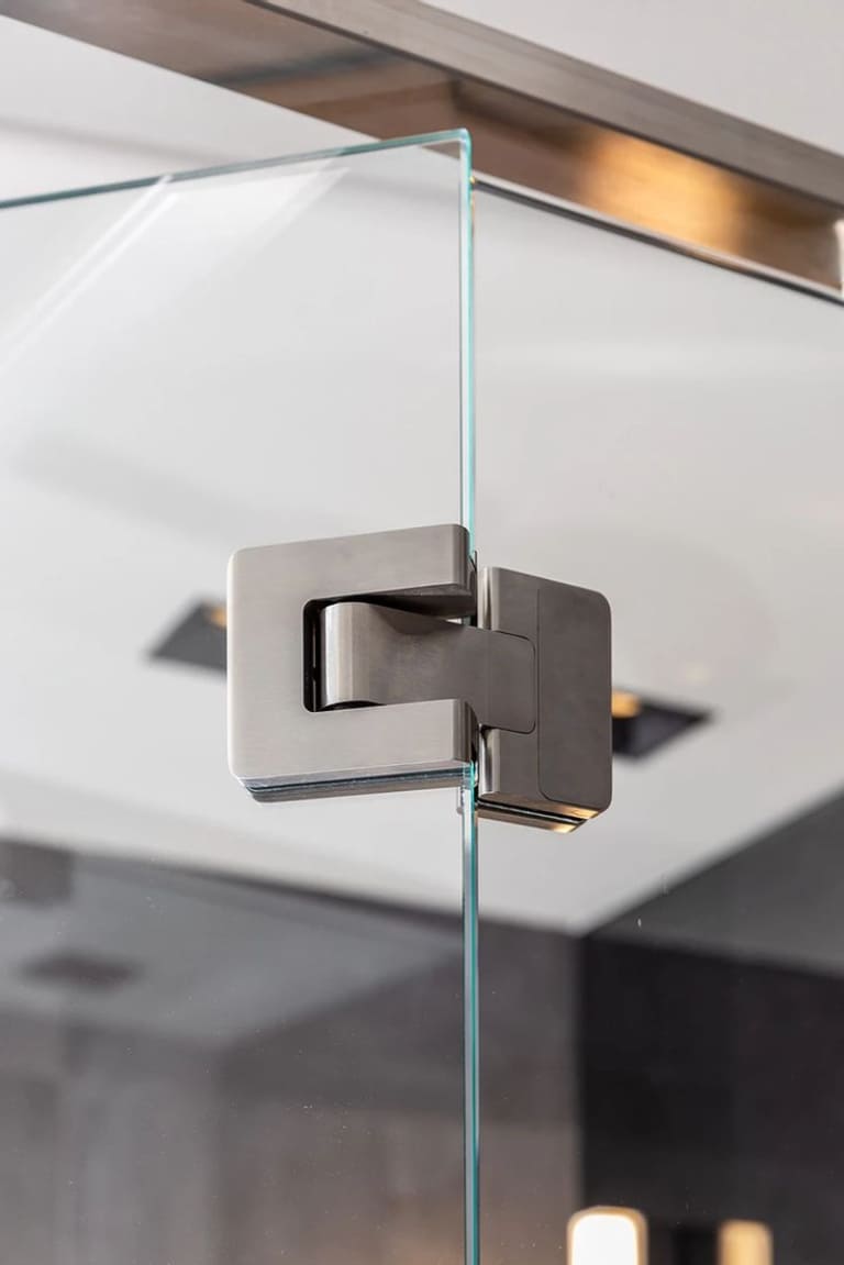 Báo Giá Phụ Kiện Cabin Tắm AMG Chính Hãng, Giá Tốt 2025 2 phụ kiện cabin tắm amg báo giá mới