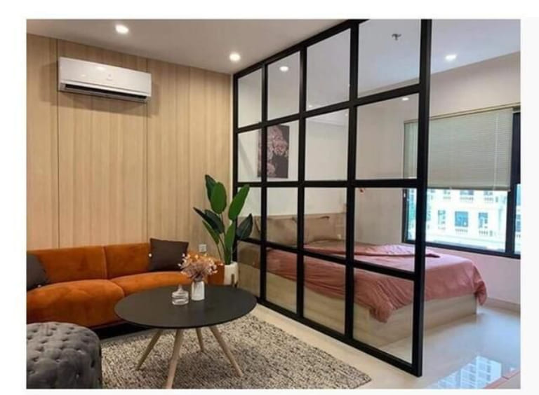 Báo Giá Thi Công Vách Kính Cường Lực, Giải Pháp Cho Không Gian Sang Trọng 17 vách kính cường lực báo giá tốt