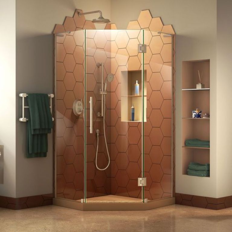 vách tắm kính 135 độ thiết kế đẹp