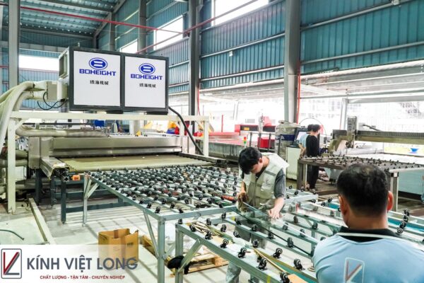 Giá kính cường lực Nha Trang tốt nhất