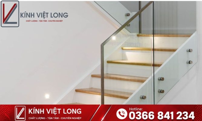 Cầu Thang Kính: Giải Pháp Kiến Trúc Thông Minh Cho Ngôi Nhà Hiện Đại 12 Mẫu cầu thang kính không trụ