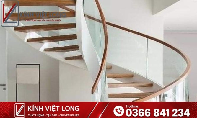 Cầu Thang Kính: Giải Pháp Kiến Trúc Thông Minh Cho Ngôi Nhà Hiện Đại 23 Mẫu cầu thang kính xoắn ốc