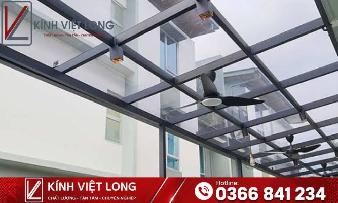 Mái Kính Cường Lực: Giải Pháp Lấy Sáng An Toàn Cho Mọi Công Trình 2 Loại Kính Phù Hợp Cho Mái Ngoài Trời
