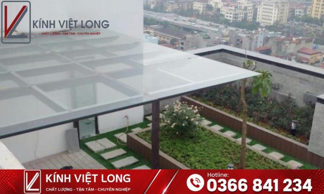 Mái Kính Cường Lực: Giải Pháp Lấy Sáng An Toàn Cho Mọi Công Trình 6 Mẫu mái Kính Cường Lực Phẳng